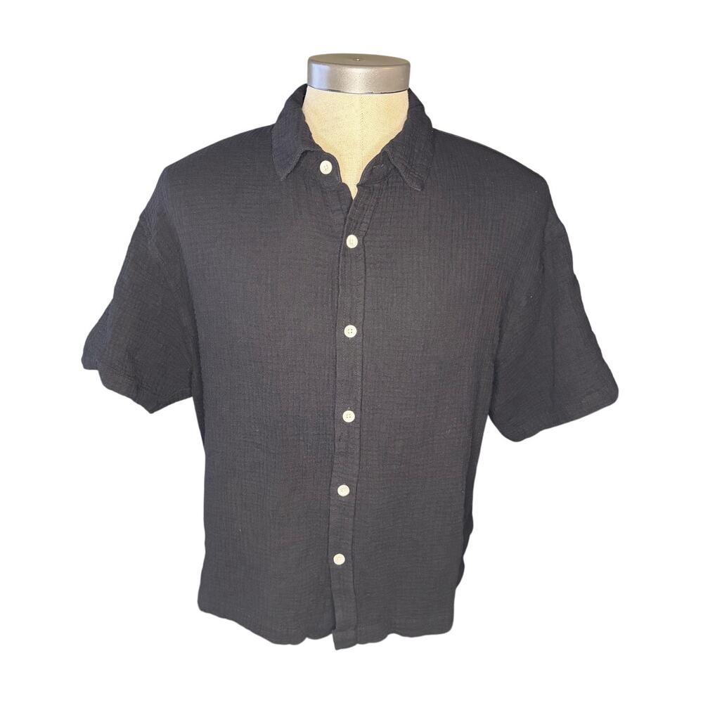 Pacsun Men’s Black Cropped Boxy Gauze Camp Shirt Size Medium